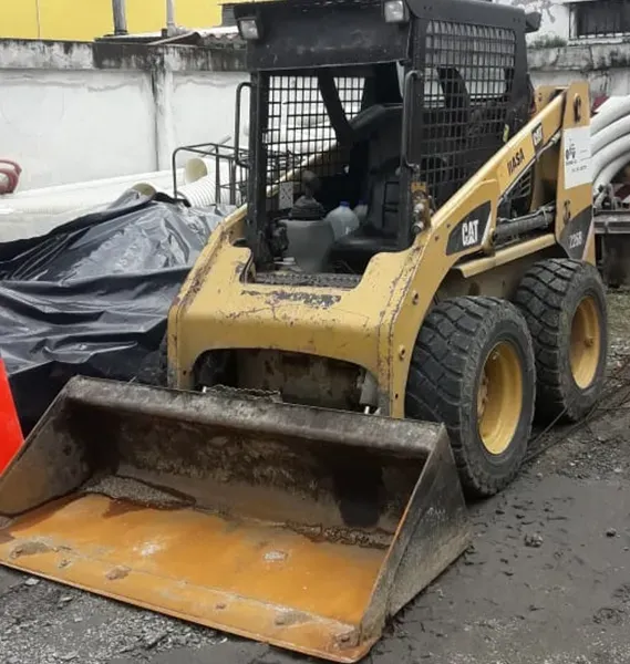 Minicargador CAT 226B2