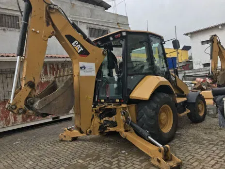 Retroexcavadora CAT 416F2